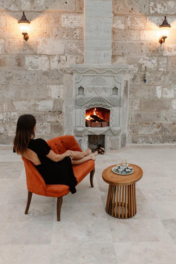 Narcissos Cave Hotel 어굽 외부 사진